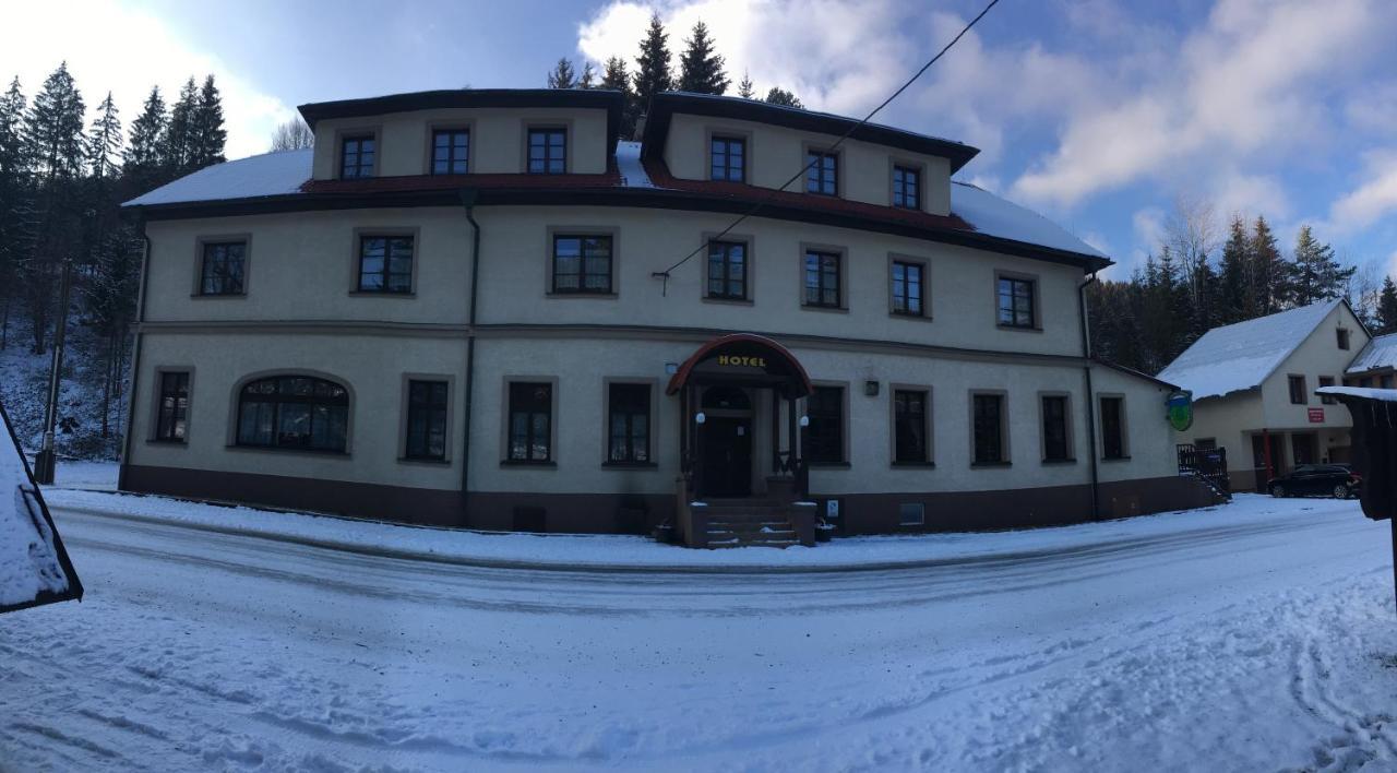 Hotel Salajka Horni Lomna Exterior photo